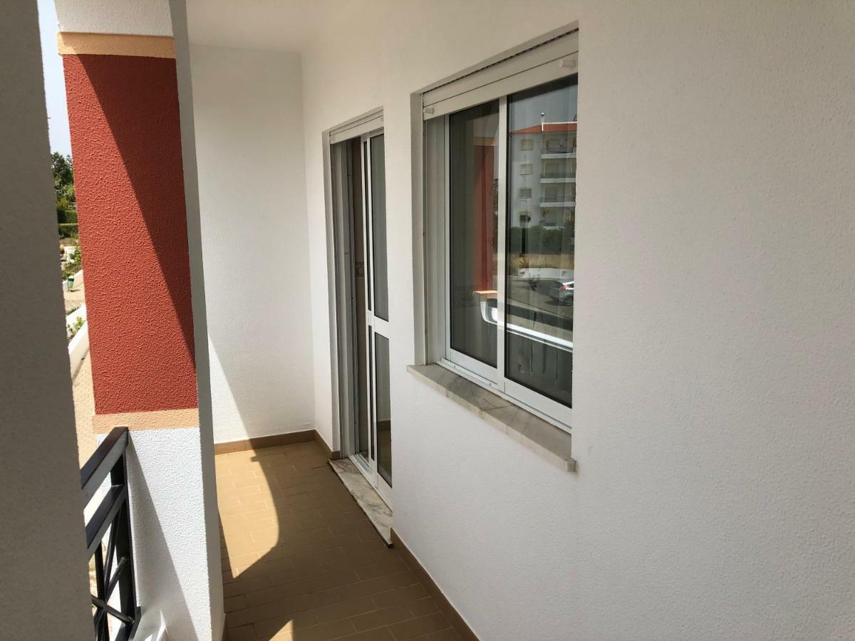 Olinda'S 2 Bedroom Apartment Lagos Kültér fotó